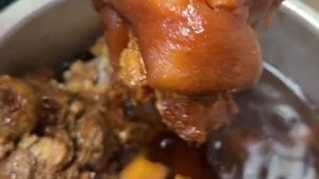 炖大骨 也叫骨头棒子 啃起来特别爽  保姆级教程 肉质软烂 筋还有口感#家常菜 #抖音美食创作人 #我的厨师老爸