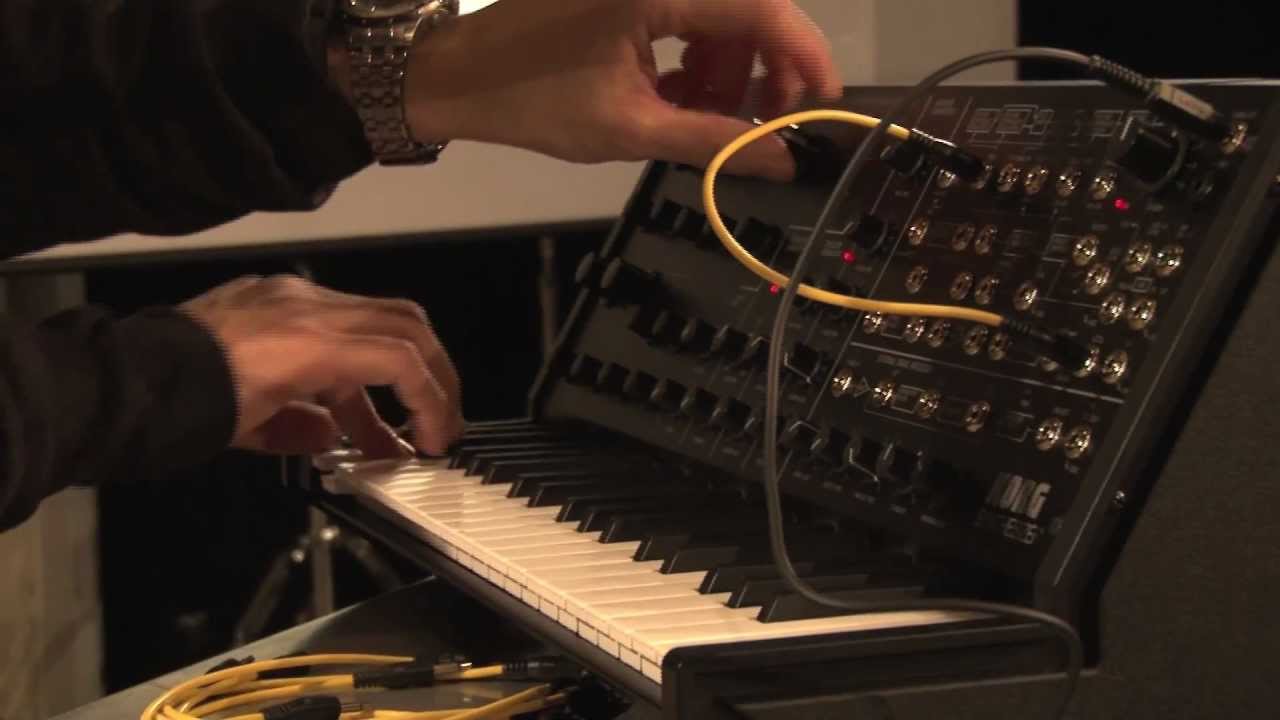 KORG MS-20 mini - Demonstration by Yasushi.K