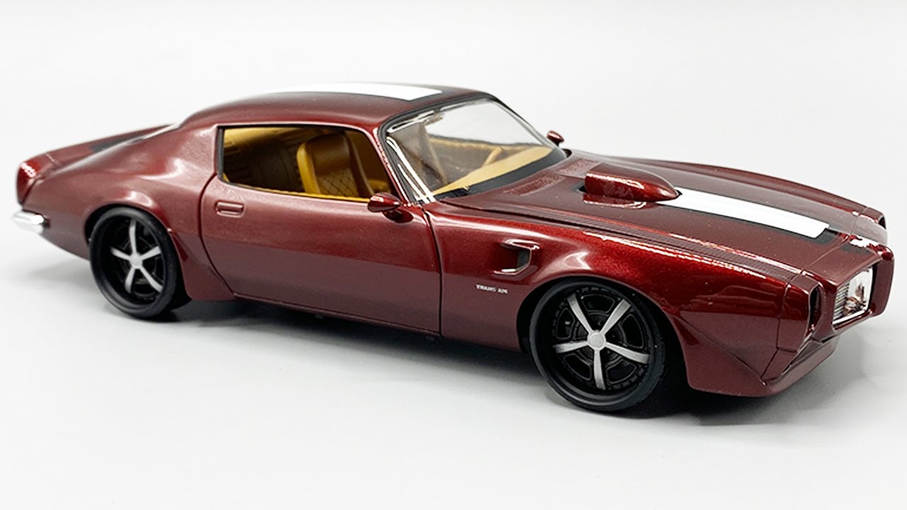 Building a Custom 1970 Pontiac Firebird Model Car