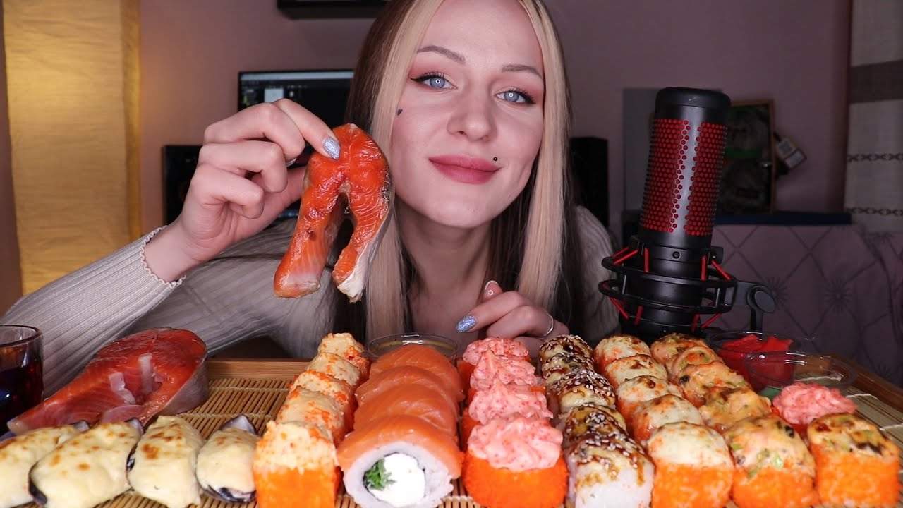 EATING | Суши/роллы, мидии, лосось | Sushi/rolls, mussels, salmon не MUKBANG