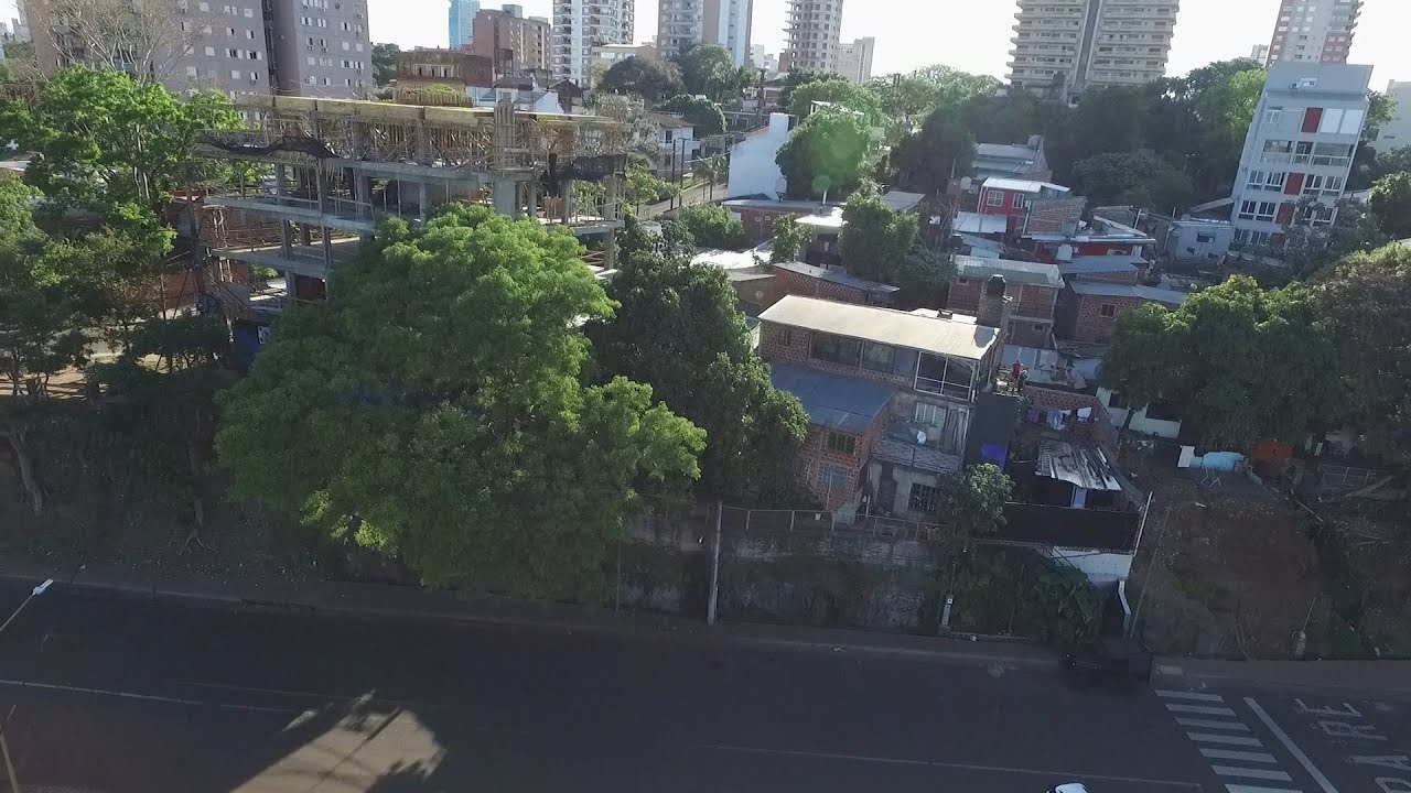 Cerro Pel&oacute;n: marginados en el centro de Posadas