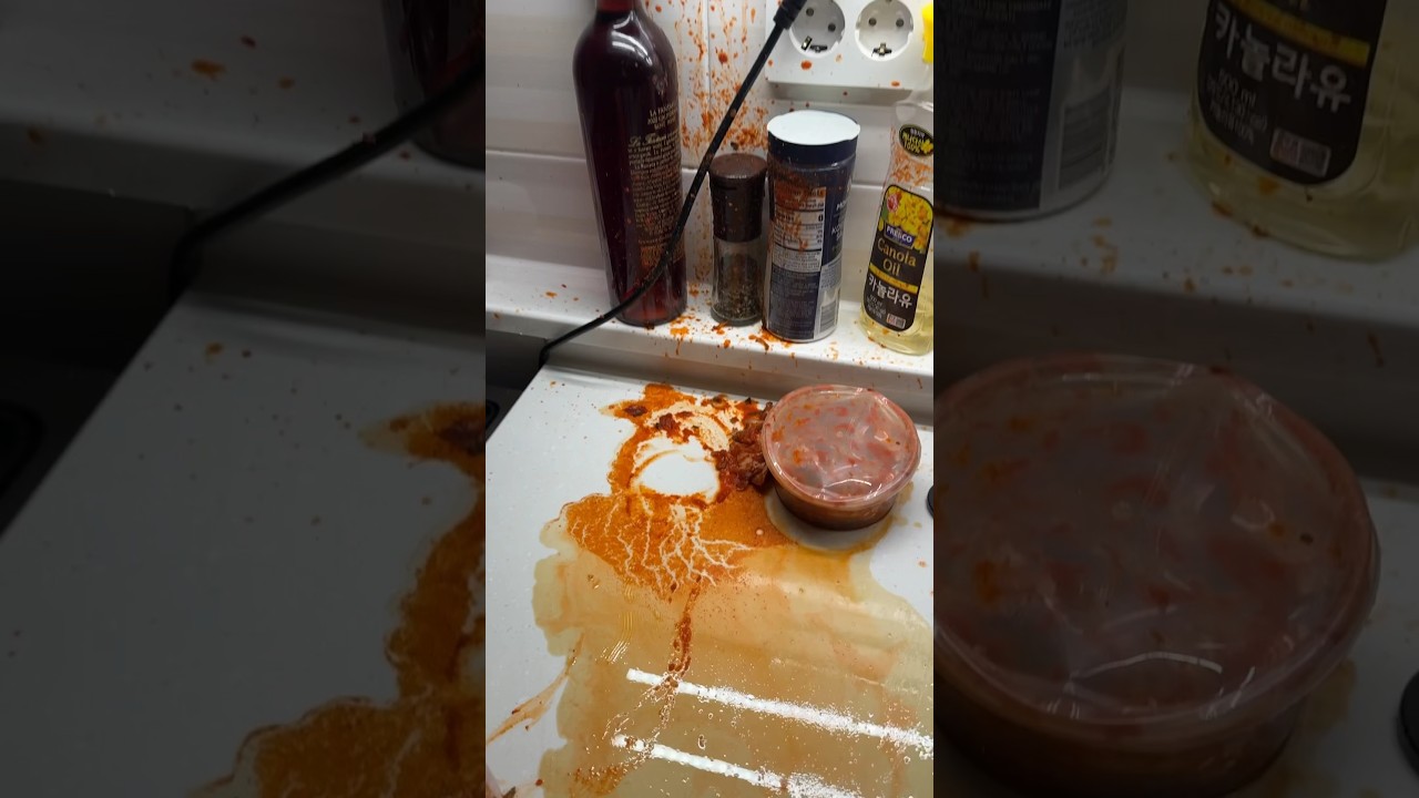 Kimchi explosion #kimchi #koreanfood