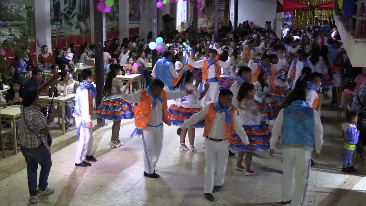 PRESENTACION DE LA COMPARSA JUVENTUD ROSARIO DE PISTALA EN LAS SUREÑITAS
