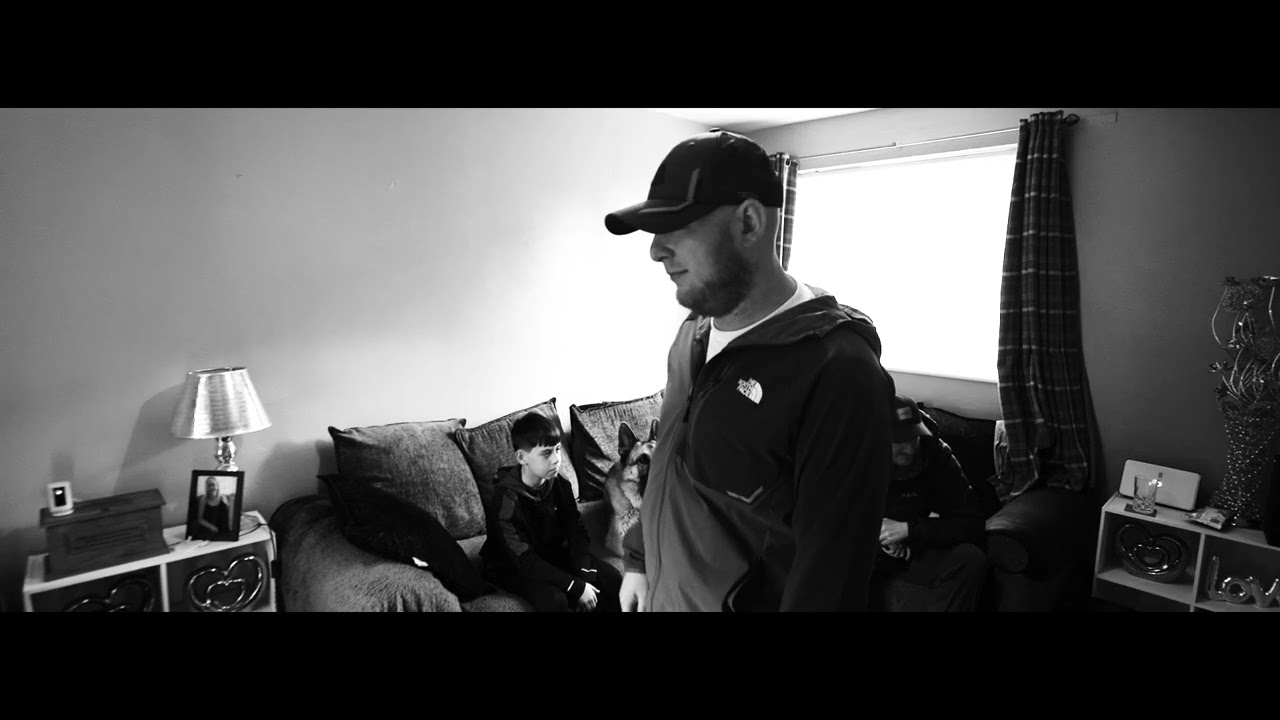FUMEZ - TRACY
