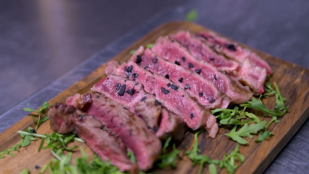 Carmangeria Prime Angus: Carne Premium de Vită Angus, Oaie și Porc, Gătită de un Chef Profesionist