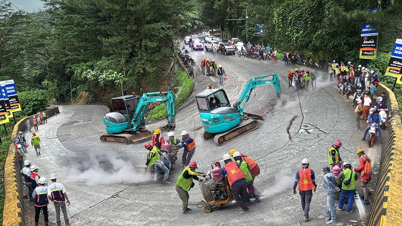ALHAMDULILLAH !!! KABAR BAIK HARI INI, Akhirnya Jalan Sitinjau Lauik Diperbaiki Pemerintah