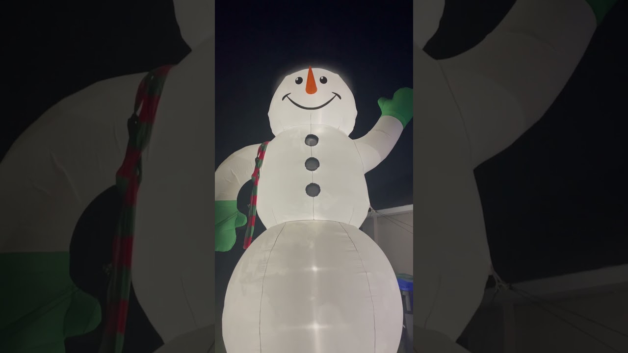 Gemmy At home 2019 20ft Snowman inflatable #airblown #christmas #inflatable #gemmylifestyle