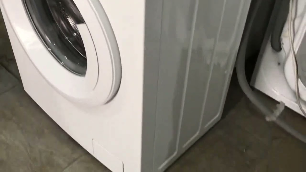 Стиральная машинка Electrolux 1000RPM