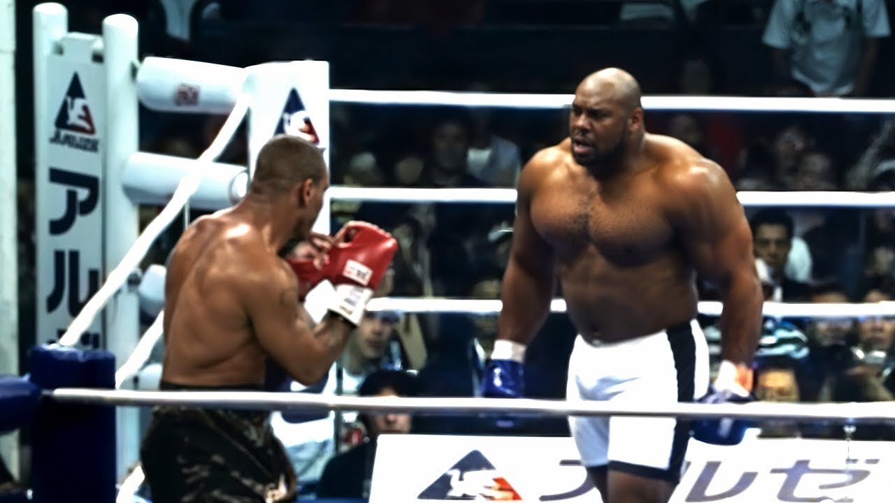マイク・タイソン (Mike Tyson) － 怪物たちを打ち倒した残虐なノックアウト