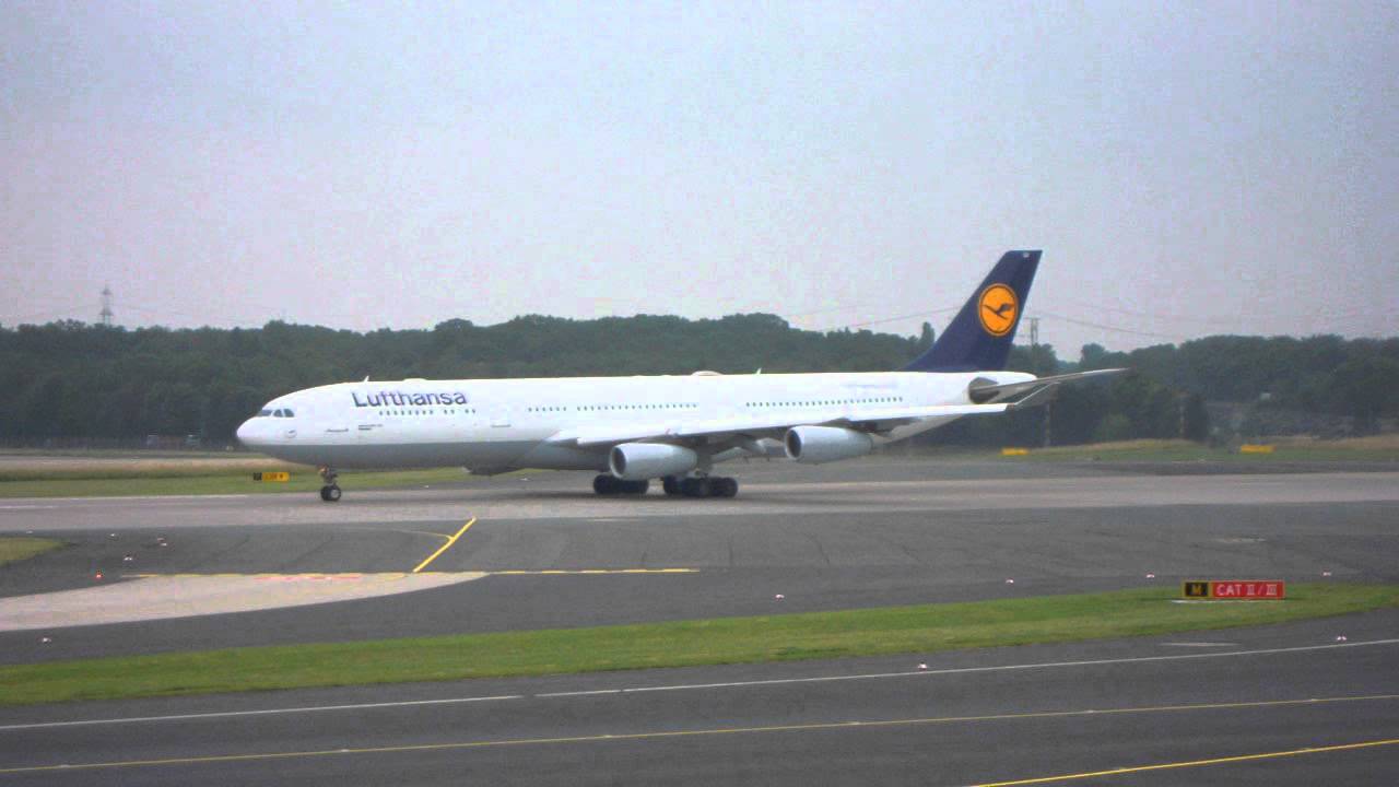 Lufthansa Airbus A340-300 [D-AIGV] Take Off at Düsseldorf International Airport