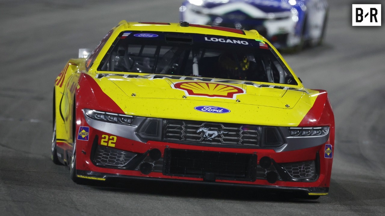 Final Laps of Window World 450 | NASCAR Cup Series