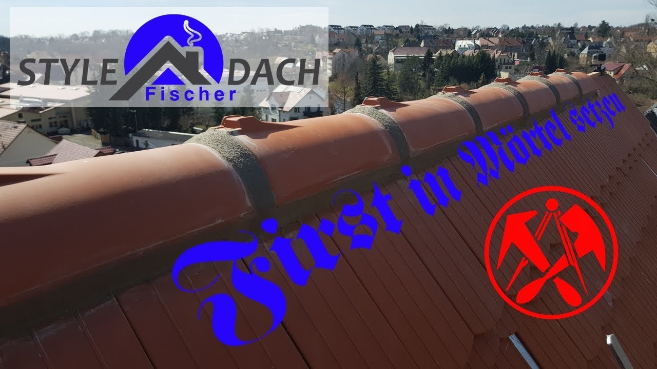 First in grauen Mörtel setzen - rotes Biberschwanzdach unter Denkmalschutz - 15er Biber - Dachdecker