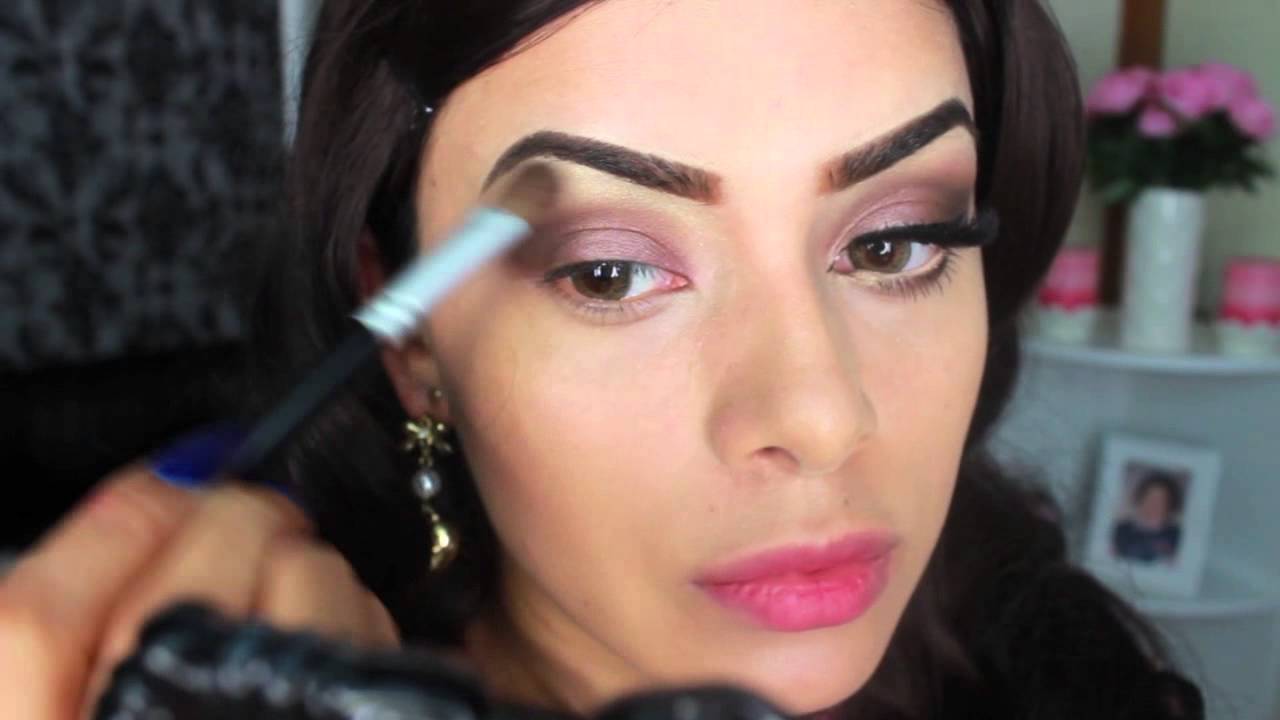 Maquillaje Ojos Felinos Elegante