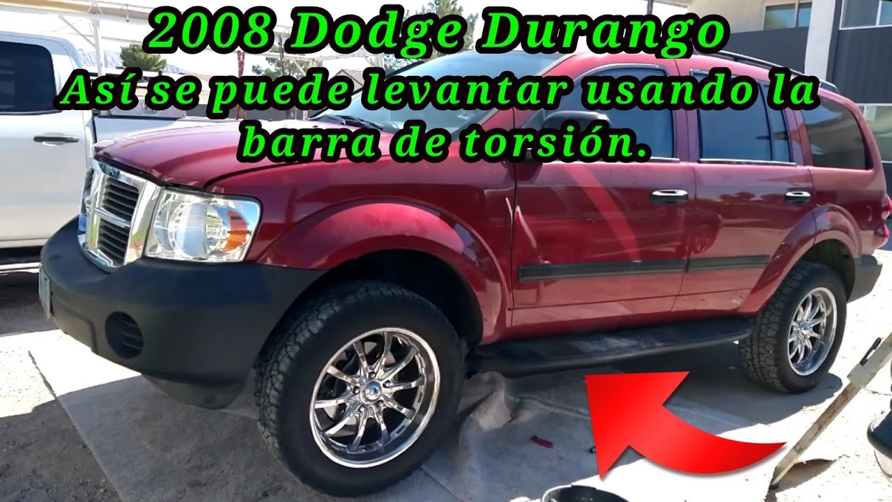 2008 Dodge Durango Así se puede levantar la camioneta usando la barra de torsión.