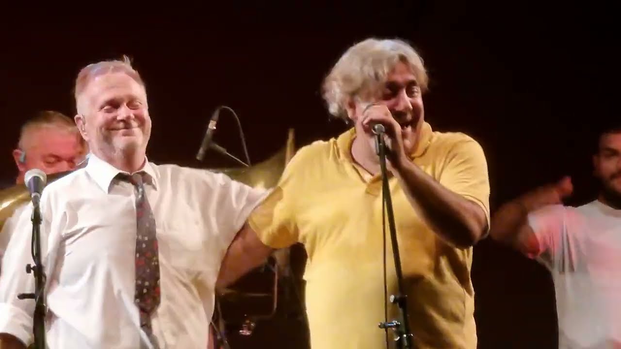 Hrajte trúbky - Vidiek & Boban Markovič Orkestar