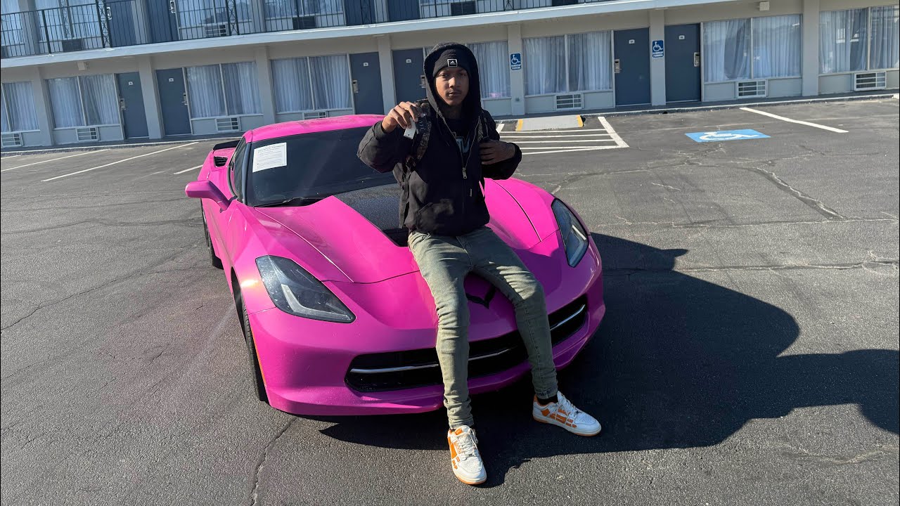 I BOUGHT A CORVETTE C7 AT 21!