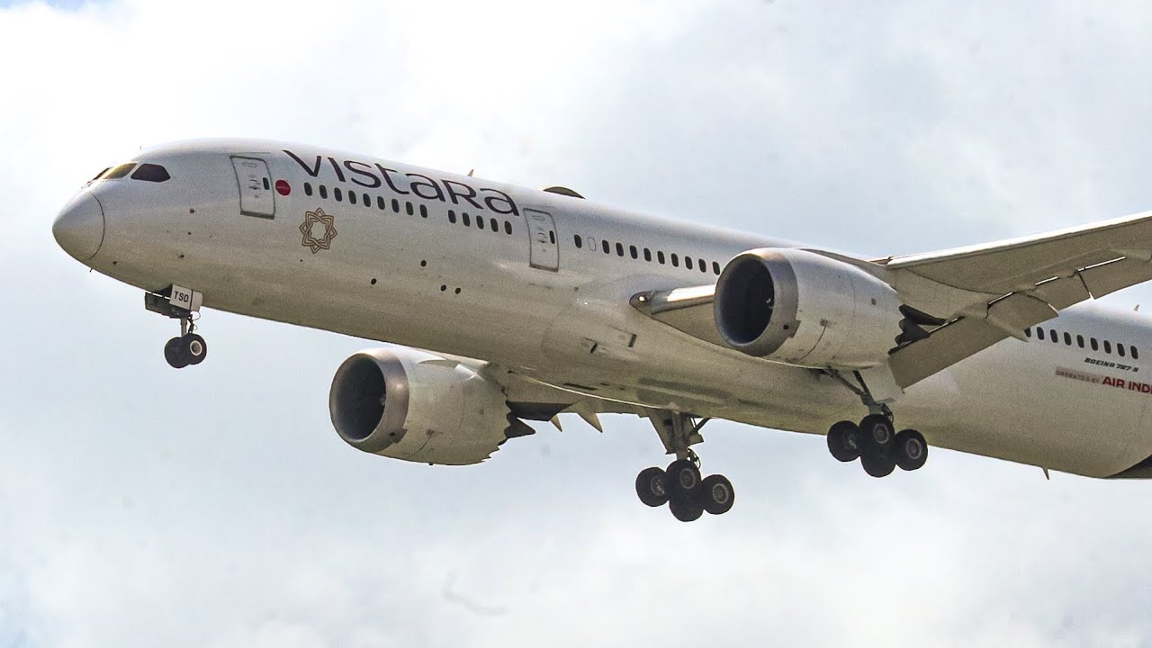 (GO AROUNDS) Changi Morning Planespotting Arrivals!  Etihad A380, Cargo 747s & Special Liveries