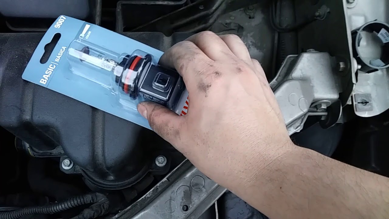 Cambio de foco delantero ford focus 05