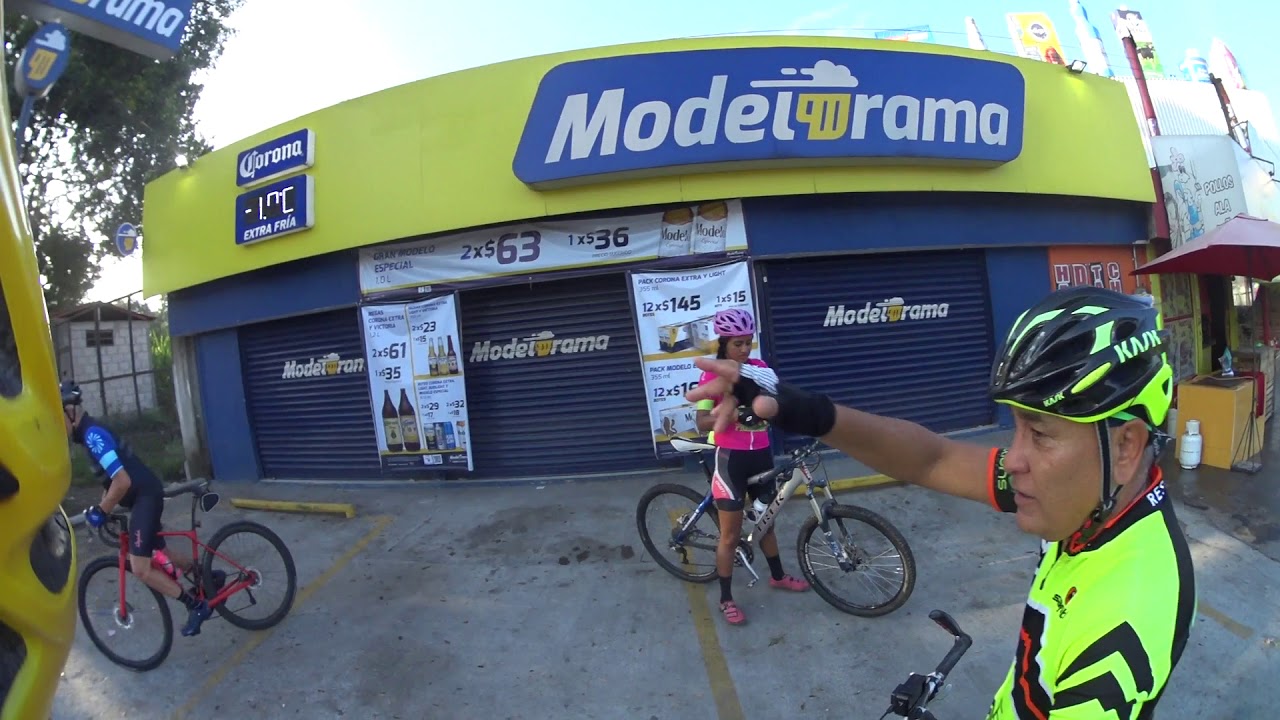 PASEO TUNELES DE ZAPATA CON CHILES Y ABRIL