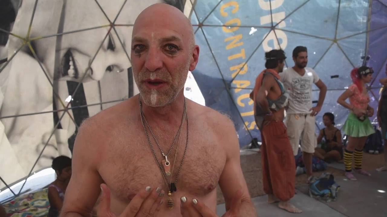 What Makes The Burning Man Community Thrive?