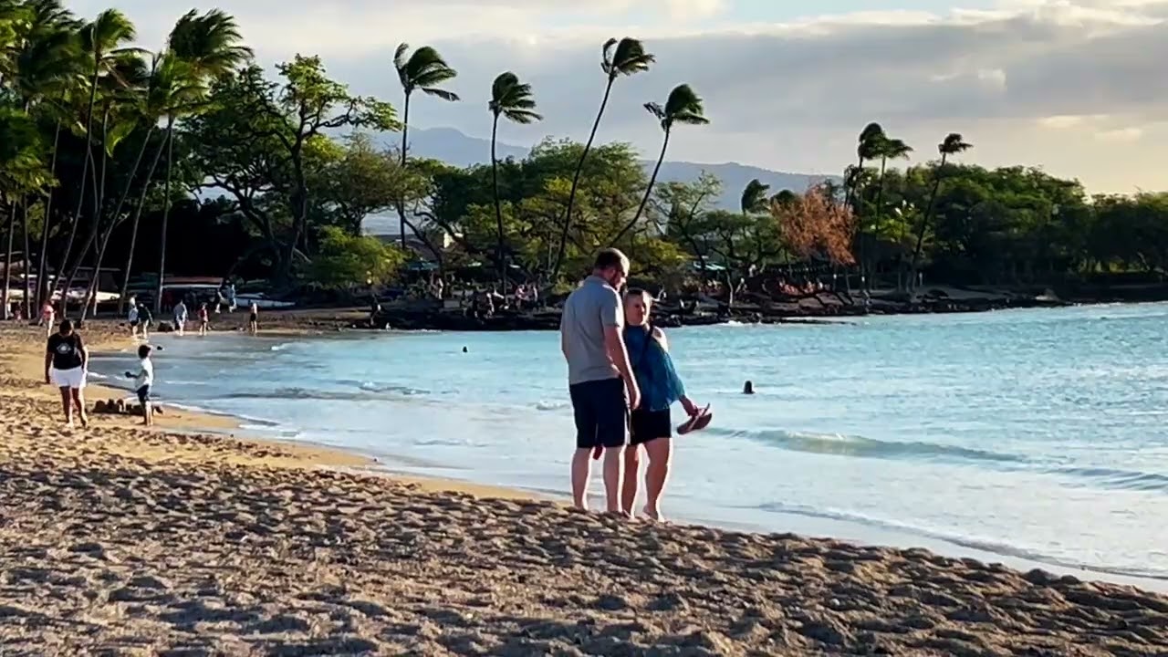 Last Saturday at Anaeho'omalu Bay 2 of 5 - Island Horizon Videos 2062