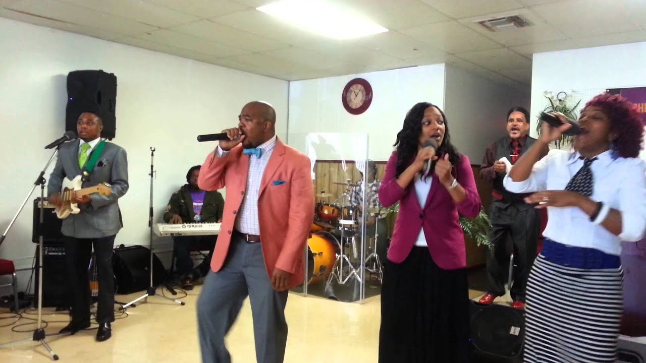 CLM praise team 