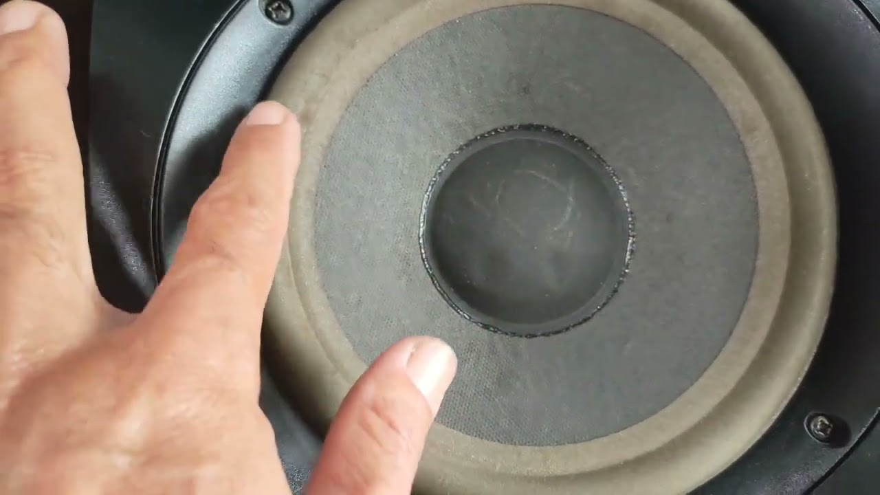 Bose 301 seri 5 giá 2,5tr và nhiều sp vip khác. Nhanh tay nhé. LH 0984550006, số zalo 0909293409