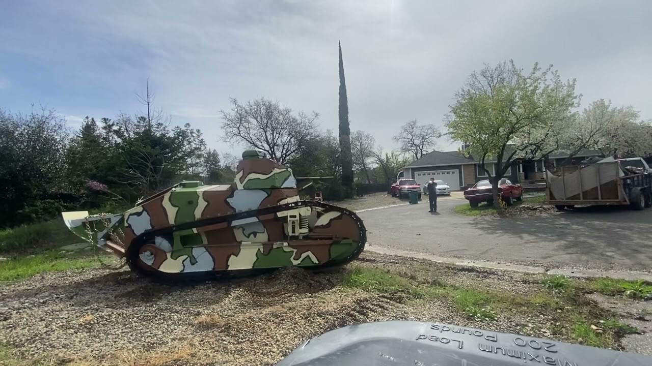 Homebuilt French FT17 light tank test drive