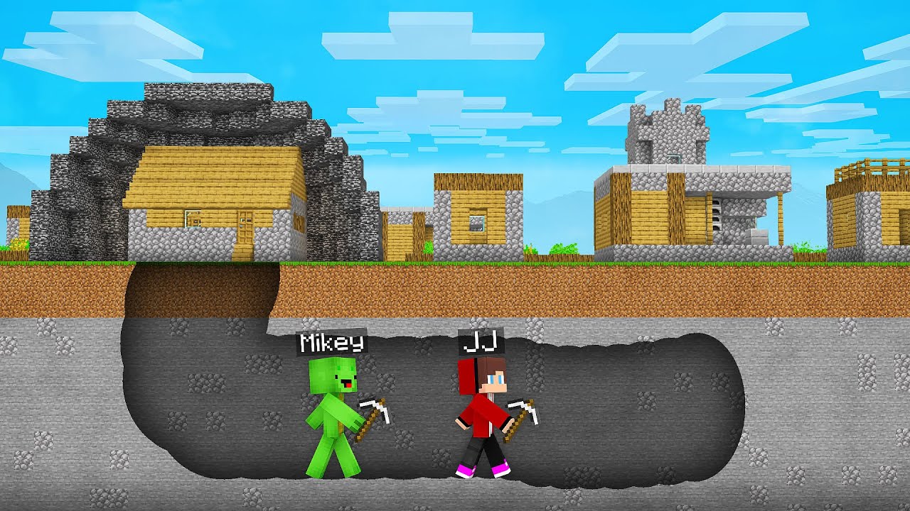 Mikey and JJ Escape From Bedrock Trap in Minecraft (Maizen)