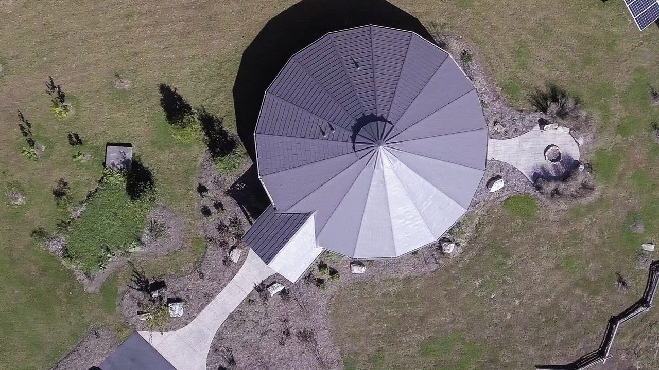 This hurricane-proof home can withstand powerful storms