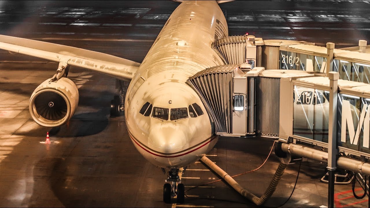 TRIP REPORT | Etihad Airways | Airbus A330-300 | Munich  - Abu Dhabi | Economy Class