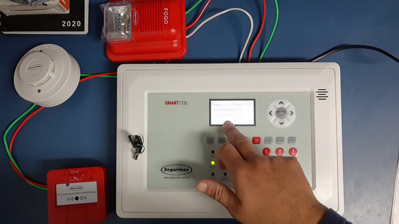 Configurando dispositivos na central