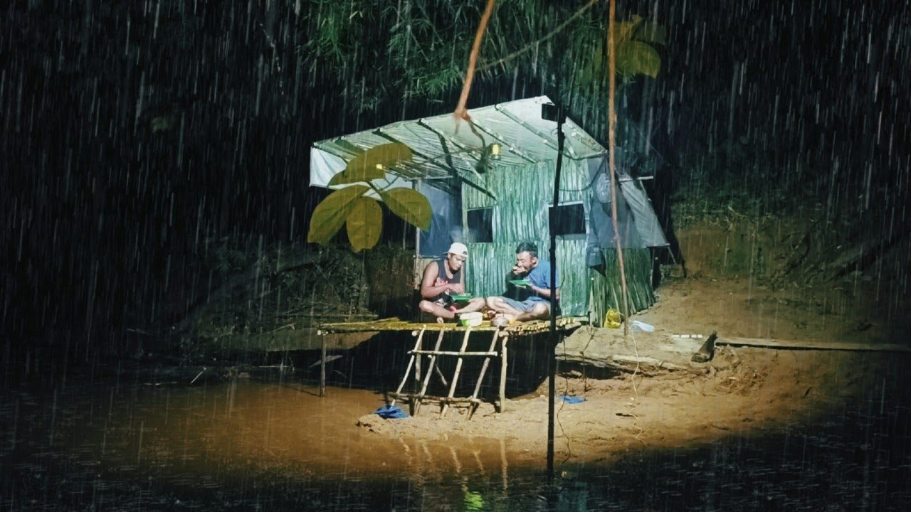 Camping-48 jam bertahan hidup di hutan-di guyur hujan deras tidur sangat nyenyak sampai pagi- ASMR