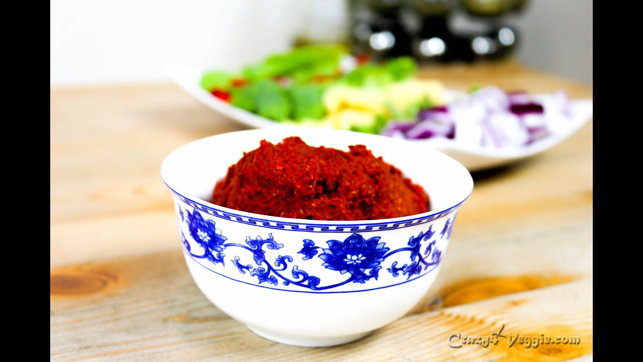 Thai red curry paste - Vegan | Vegetarian by crazy4veggie.com