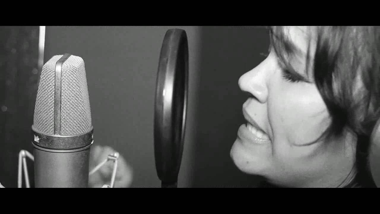 Shiina ft. Chacal - Ya no Siento Nada (Promo Video)