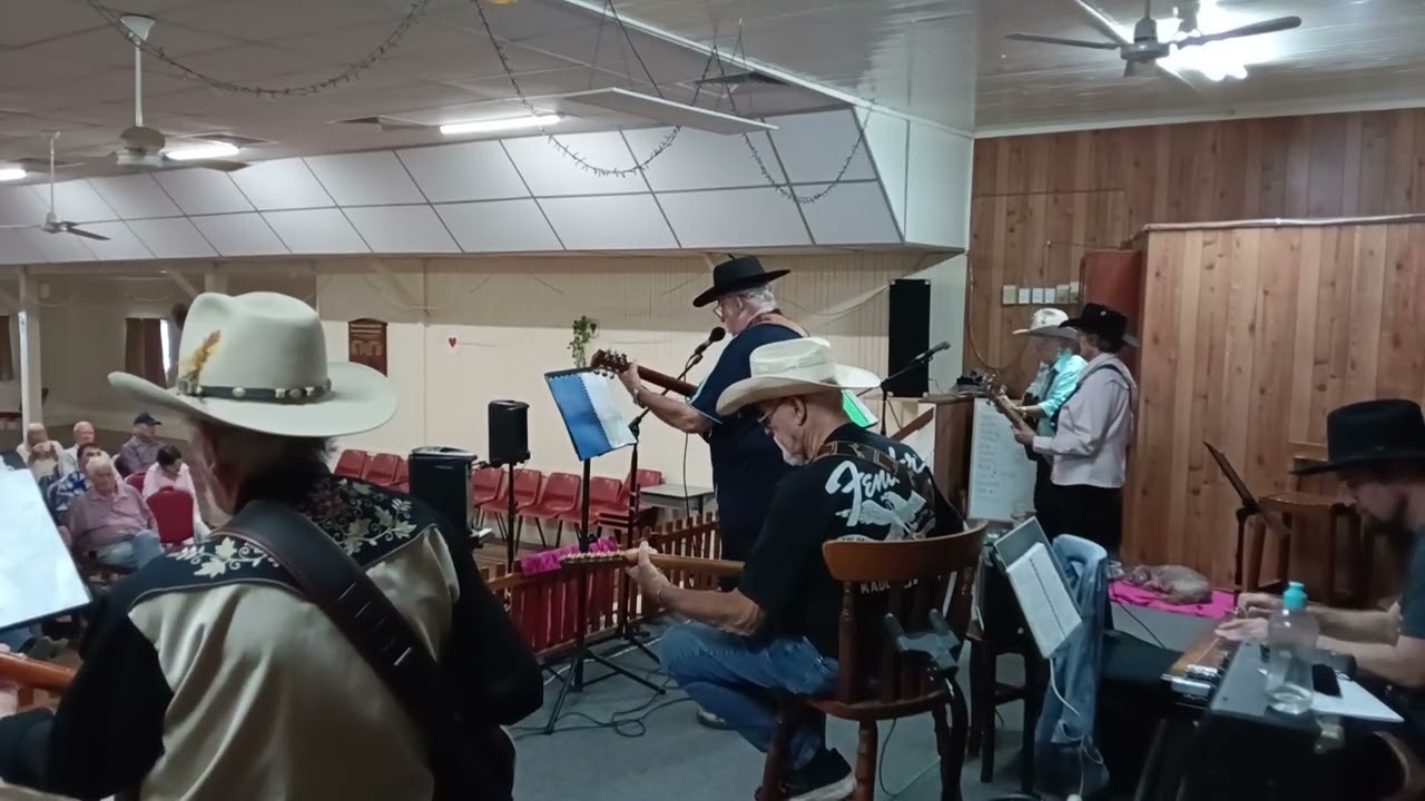 Cookie performing at Glenore Grove Country Music Club in February 