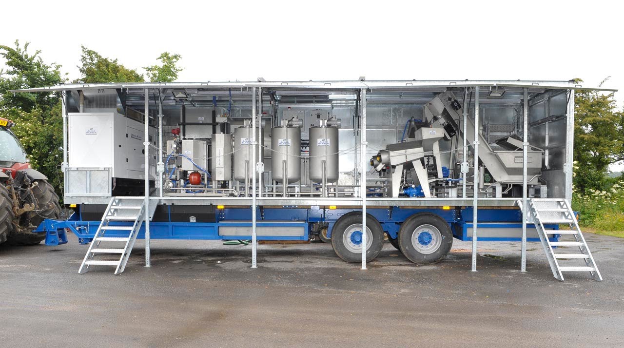 Mobile Fruit Juice Processing Plant