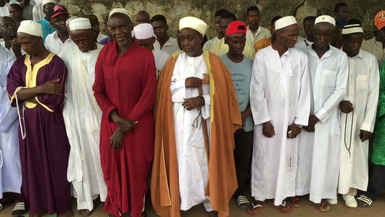 Tcherno queba Madina bate fin do ano de muçulmanos na ceminteiro de Gabú