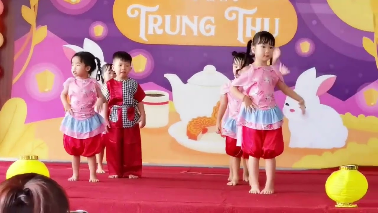 Hò vươn mình- Thùng thình thùng thình
