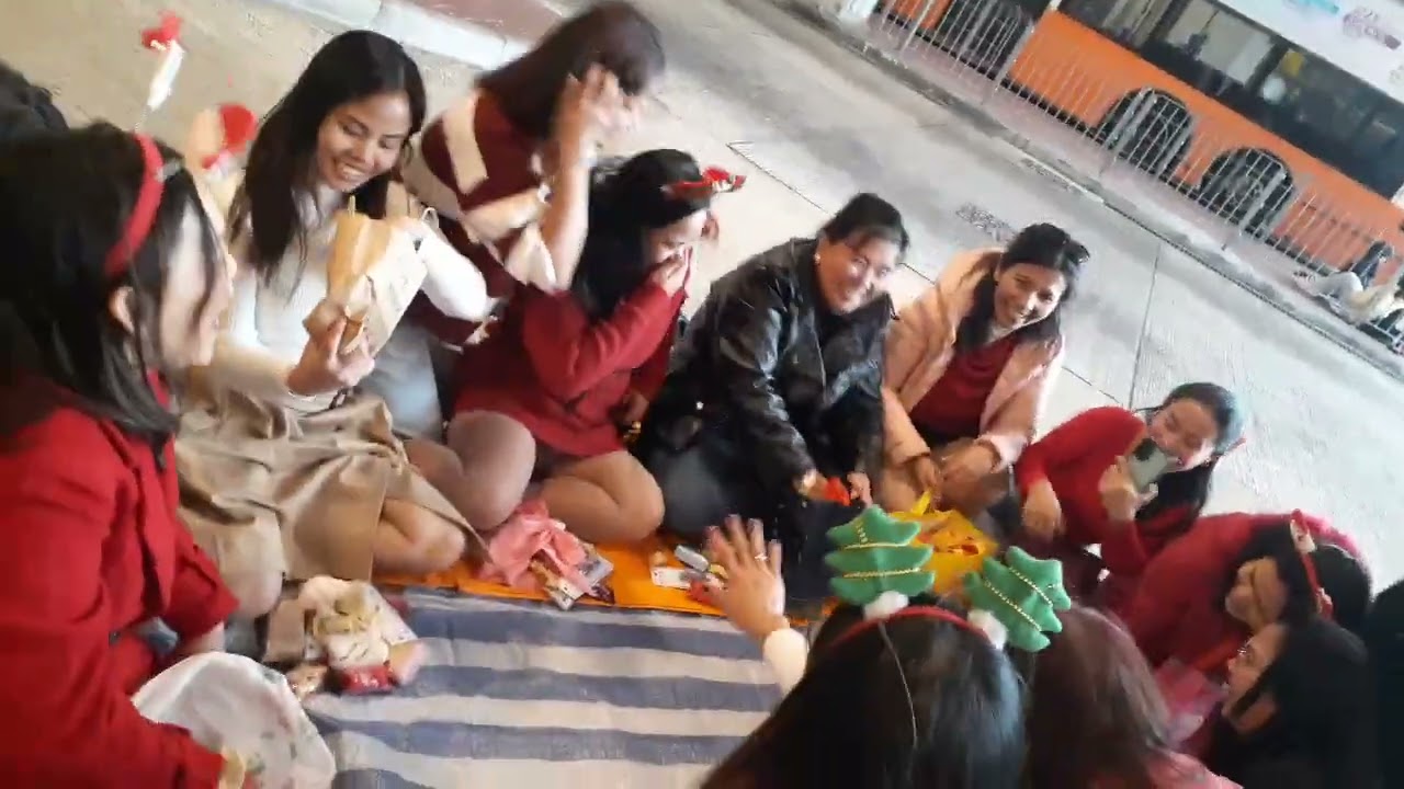 Bring something small things (super saya)