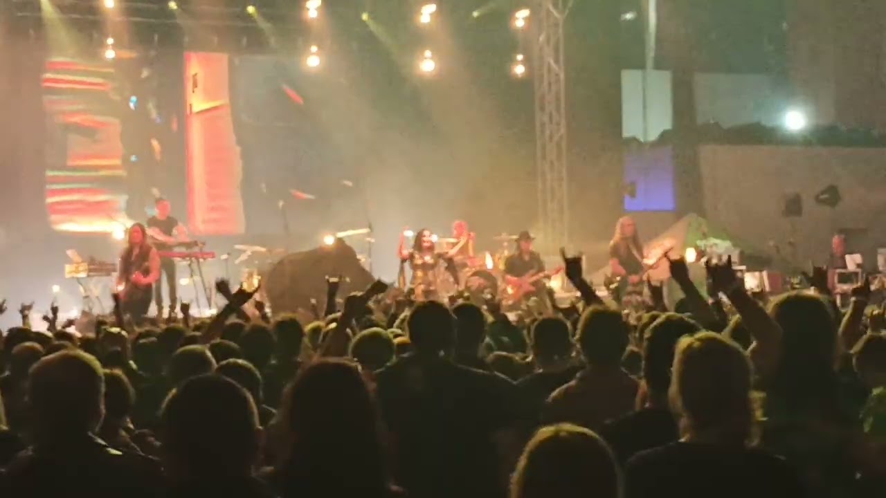 TARJA TURUNEN -I WALK ALONE 