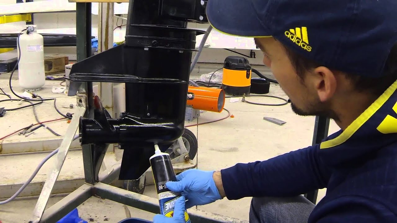 How to change lower unit fluid/oil, gearcase oil on outboard