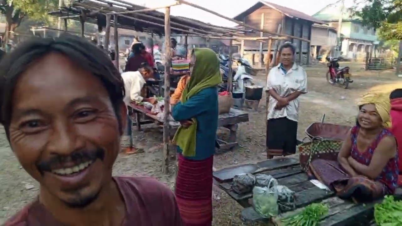 แม่ป้าสาวพรไปขายบักสาลี