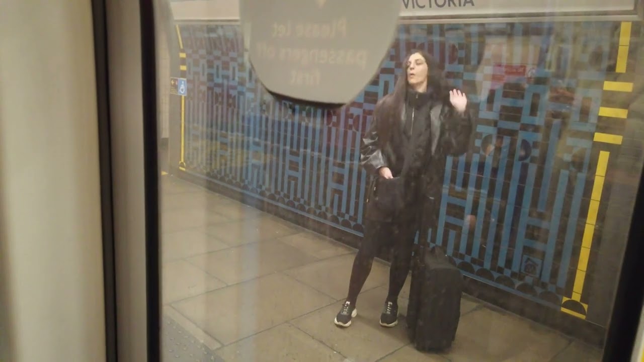 Victoria Line, Full Journey, Brixton to Walthamstow Central