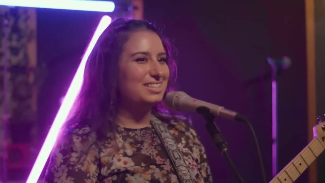 Age Ye Rooz - Faramarz Aslani cover by Tissa Rahim