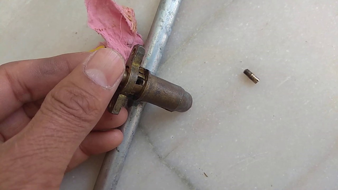 बारीक एमरी पेस्ट से गैस नॉब के स्क्रैच हटाये। gas stove knob jammed / leakage /tight all solution