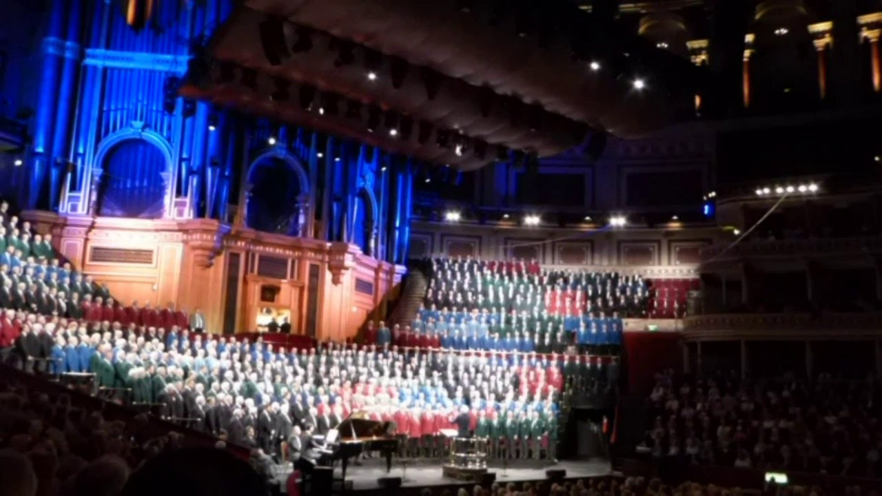 Welsh Choirs sing World in Union