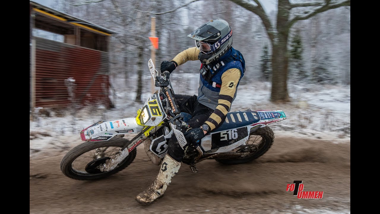 Långsam till banan, långsam på banan. Östra Open Enduro, Rörken, Uppsala.