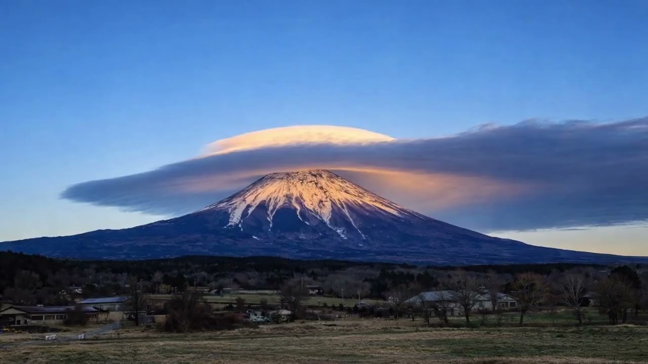 【RELAX】Sacred Dawn of Mount Fuji 🌄 Calm Ambient Music for Deep Focus, Work & Relaxation