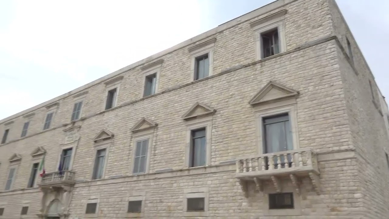 Inchiesta giudiziaria di Molfetta. Il sindaco Minervini per nove ore davanti al Gip